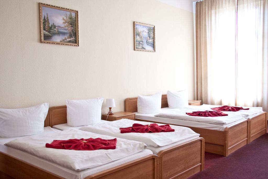 Hotel AI Königshof Berlin Zimmer foto